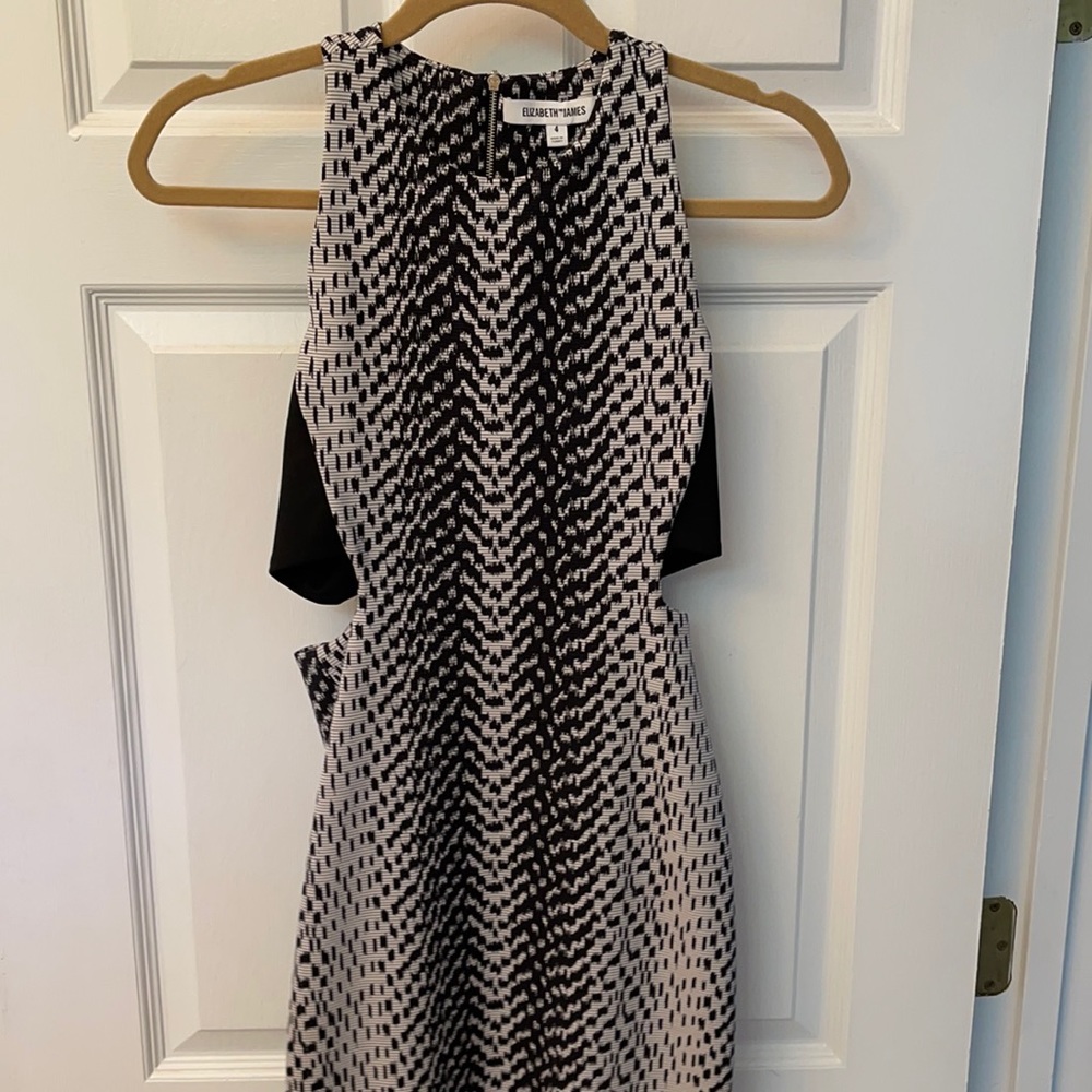 Gorgeous black and white printed bandage dress